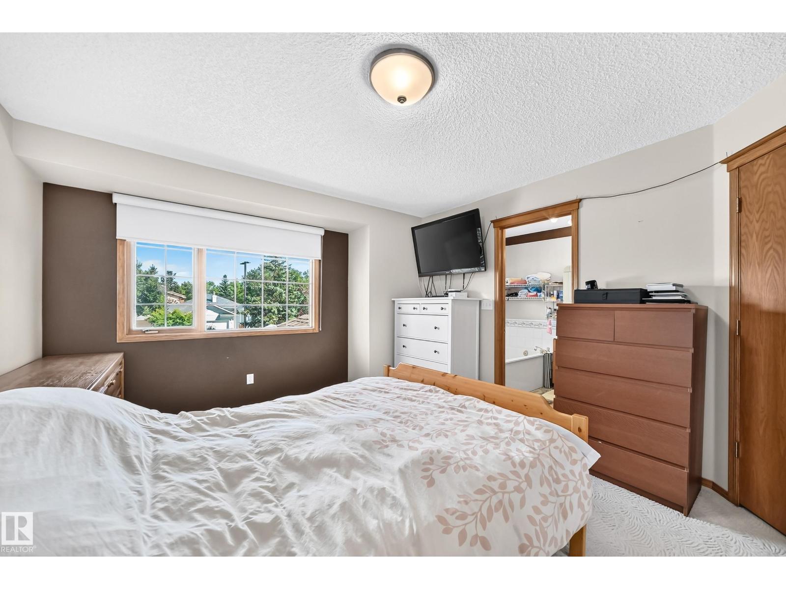 271 Ormsby Rd E Nw Property Photo 30