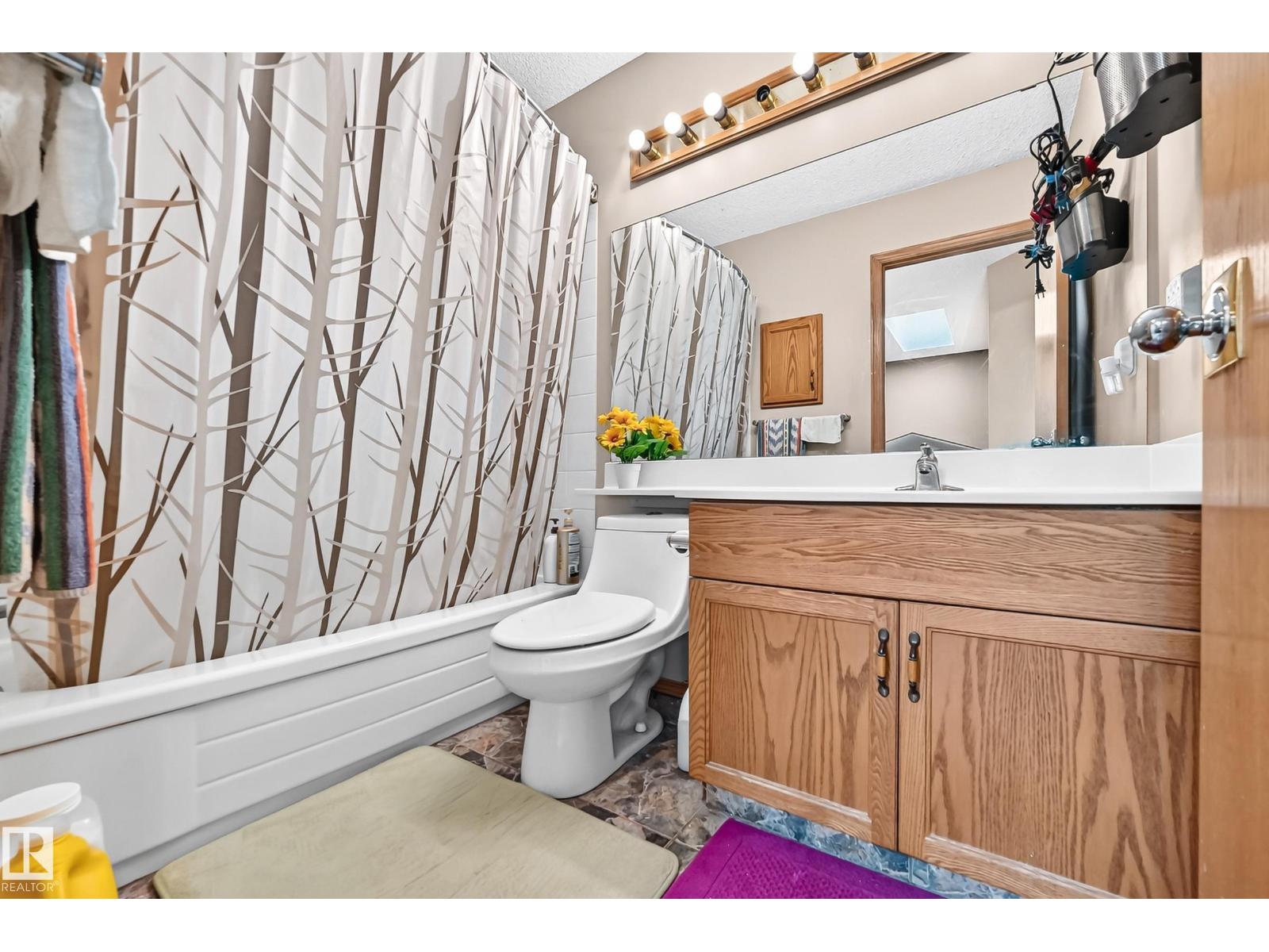 271 Ormsby Rd E Nw Property Photo 39