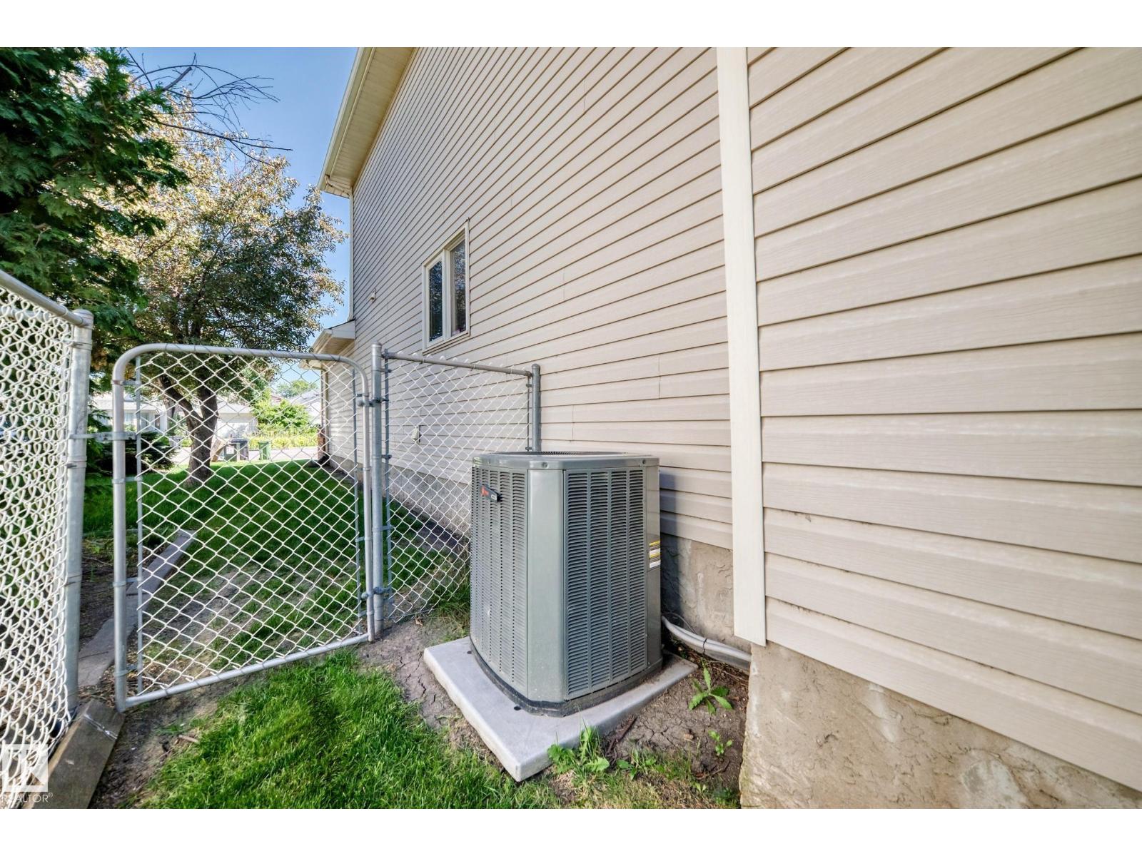 271 Ormsby Rd E Nw Property Photo 55