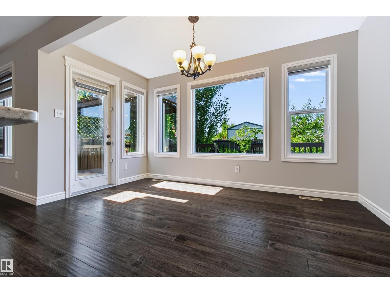 1420 158 St Sw Property Photo 5