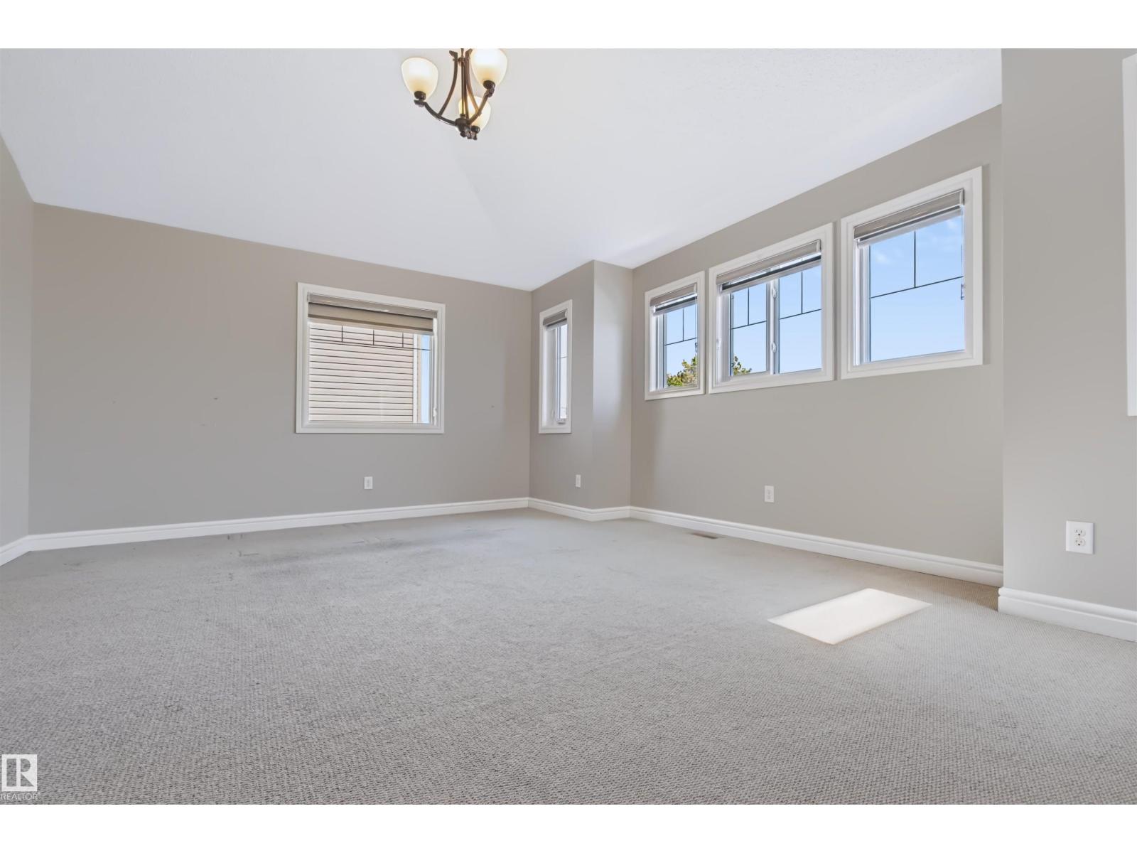 1420 158 St Sw Property Photo 21