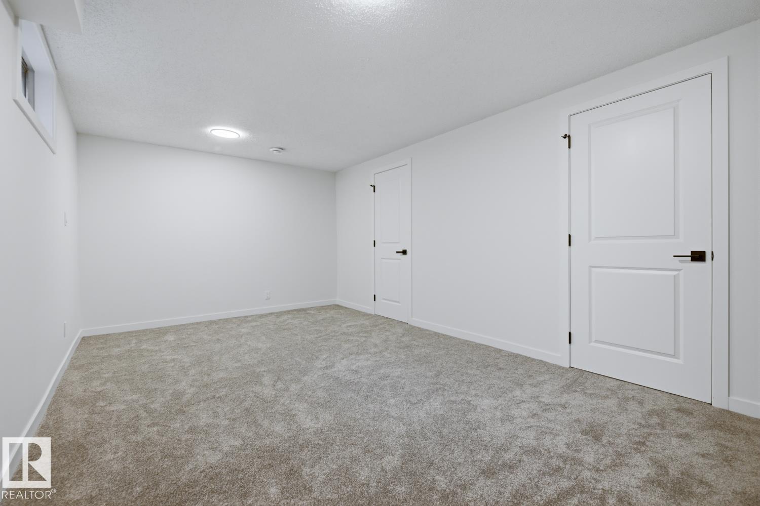 7d Callingwood Co Nw Property Photo 22