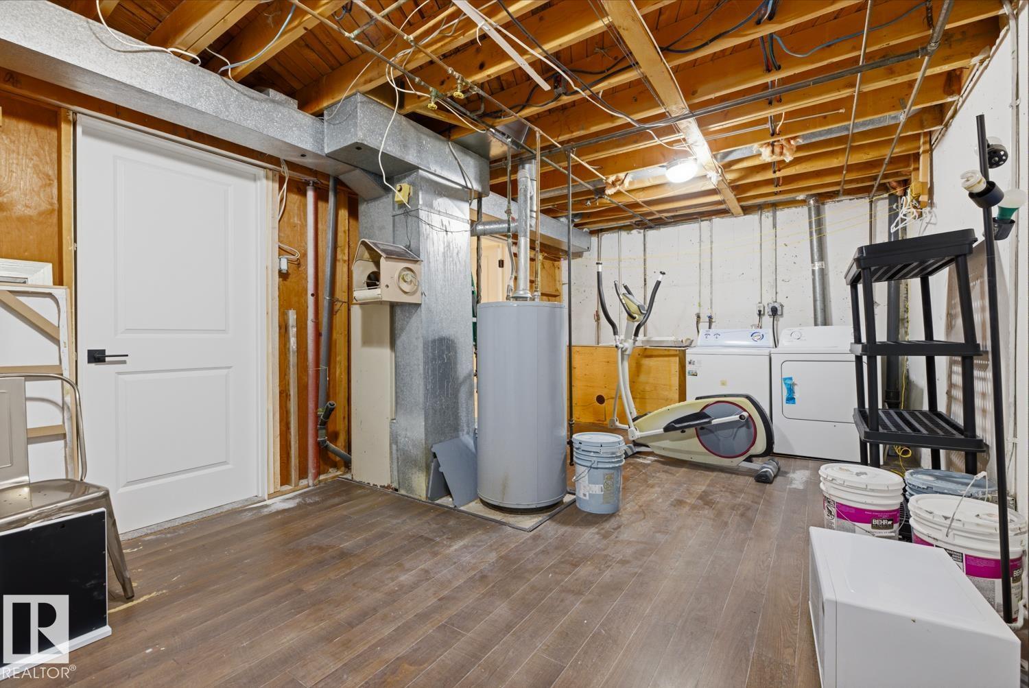 7d Callingwood Co Nw Property Photo 24