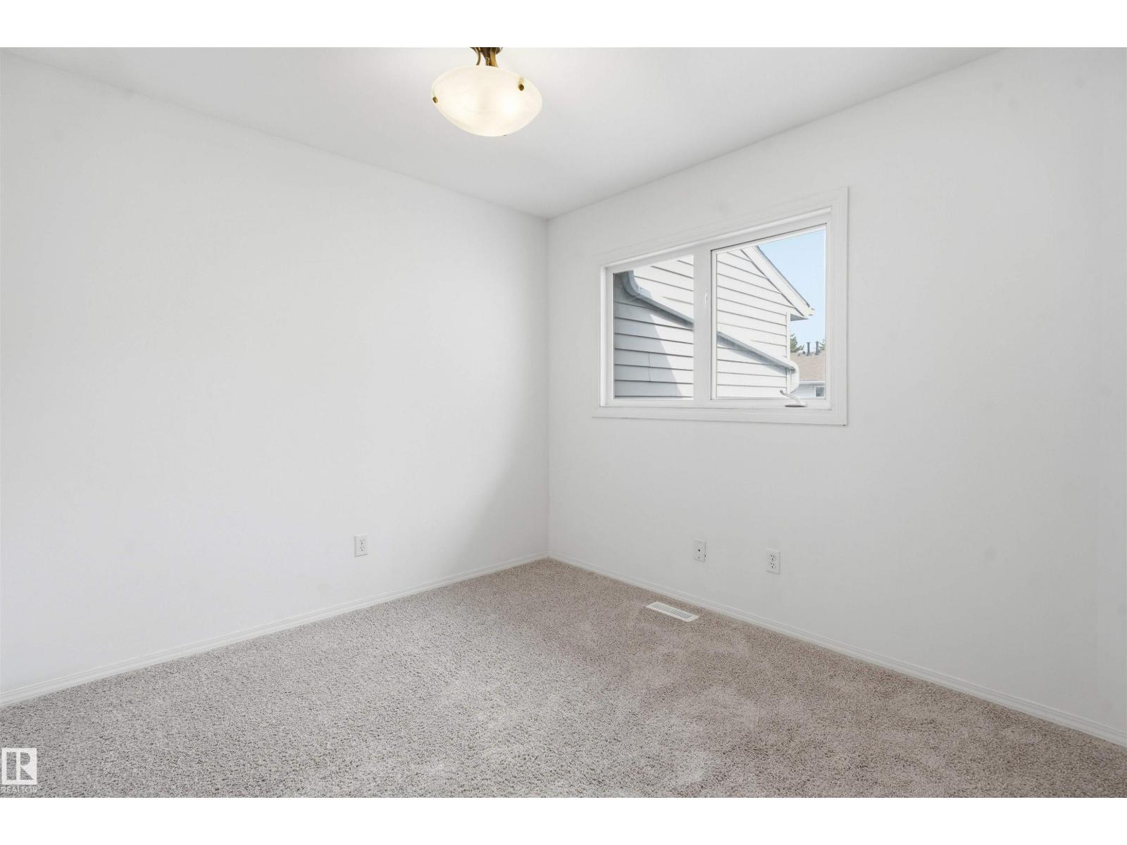 6804 36a Av Nw Property Photo 25
