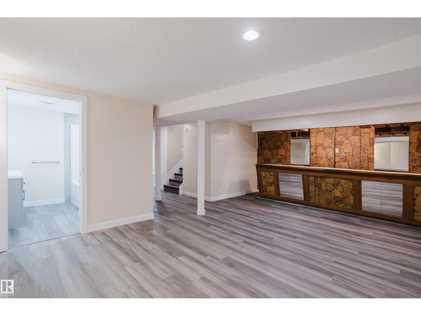 36 Harrow Circle Ci Nw Property Photo 23