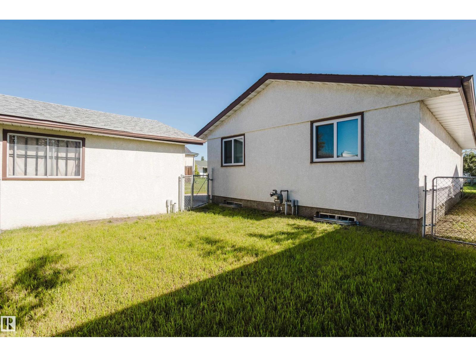 36 Harrow Circle Ci Nw Property Photo 38