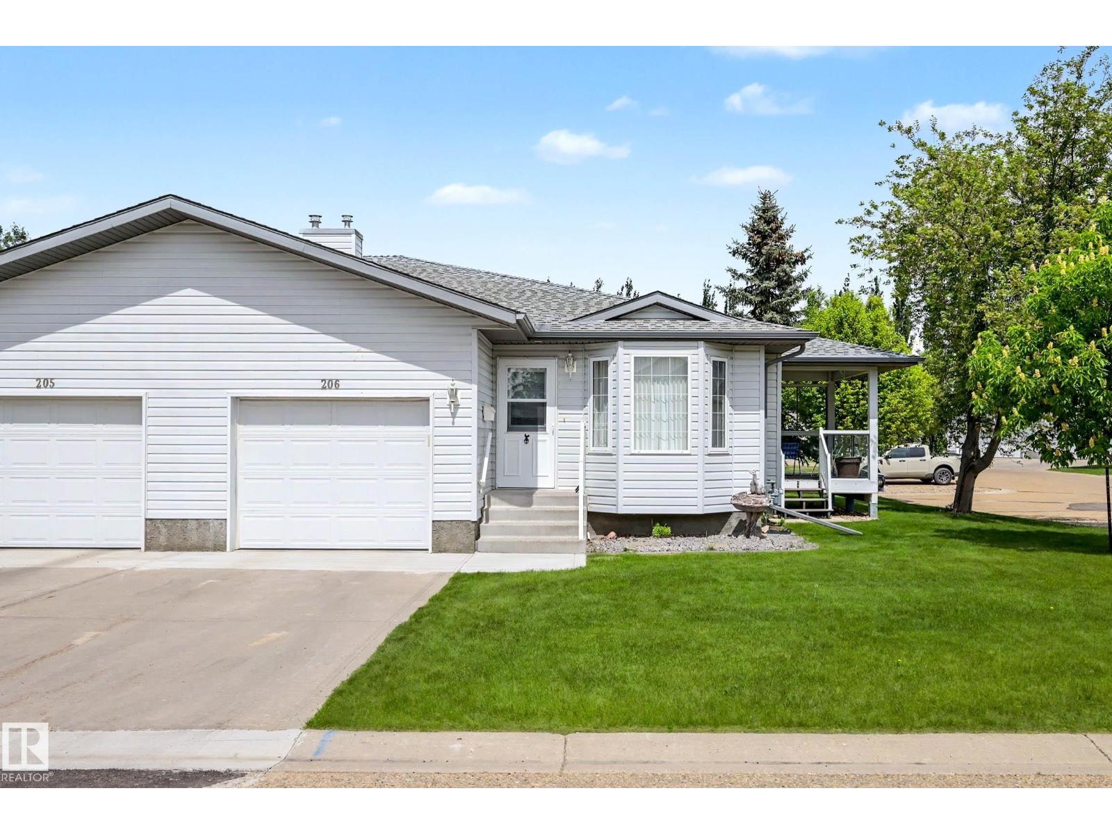 #206 7000 Northview Dr Property Photo 1