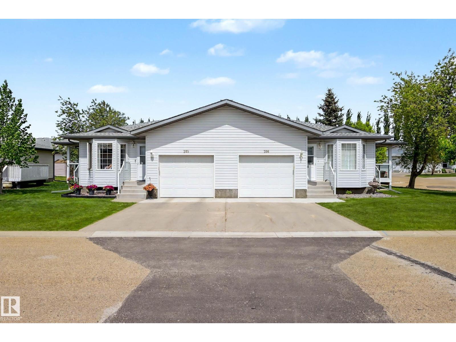#206 7000 Northview Dr Property Photo 3
