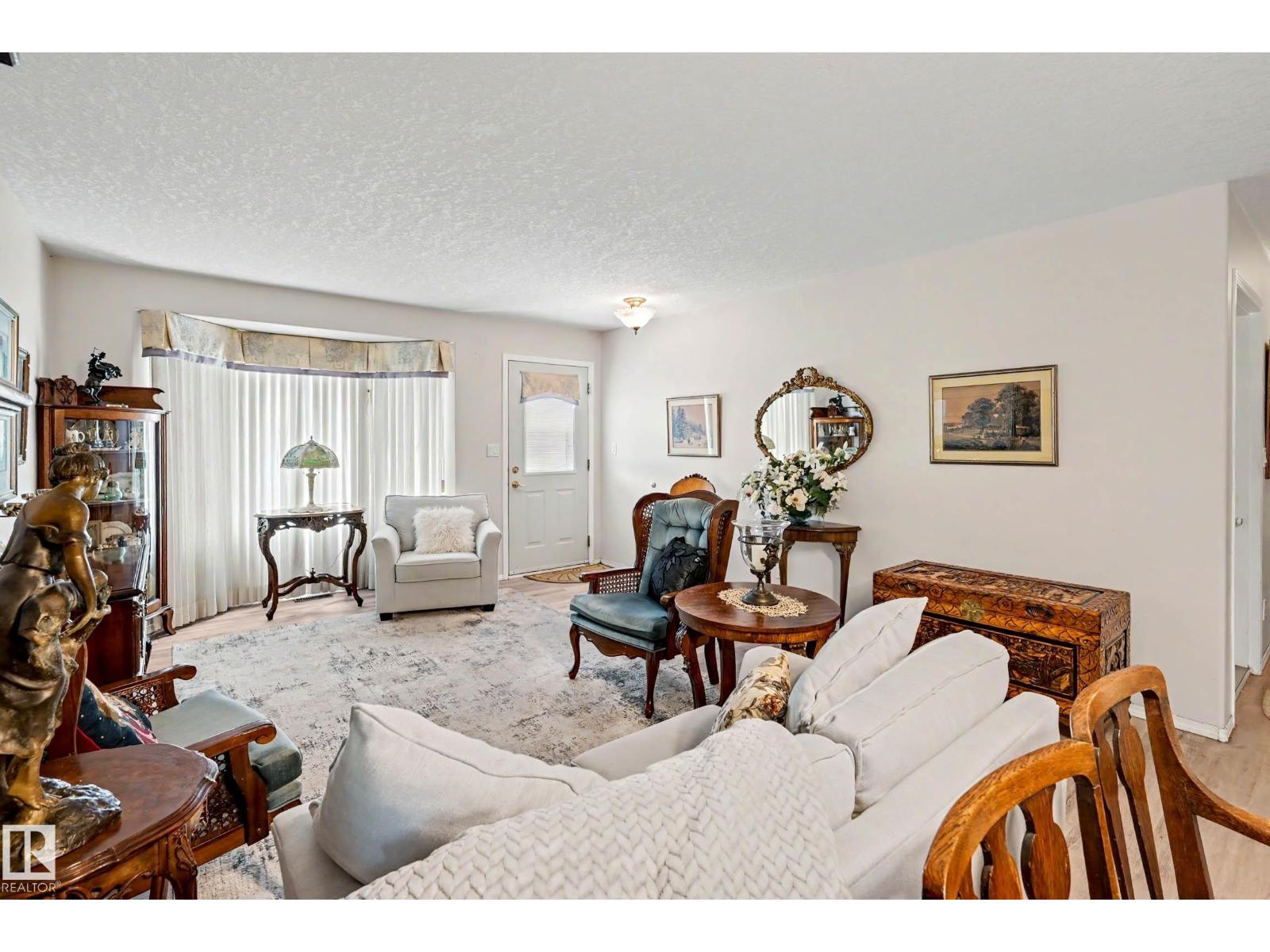 #206 7000 Northview Dr Property Photo 8