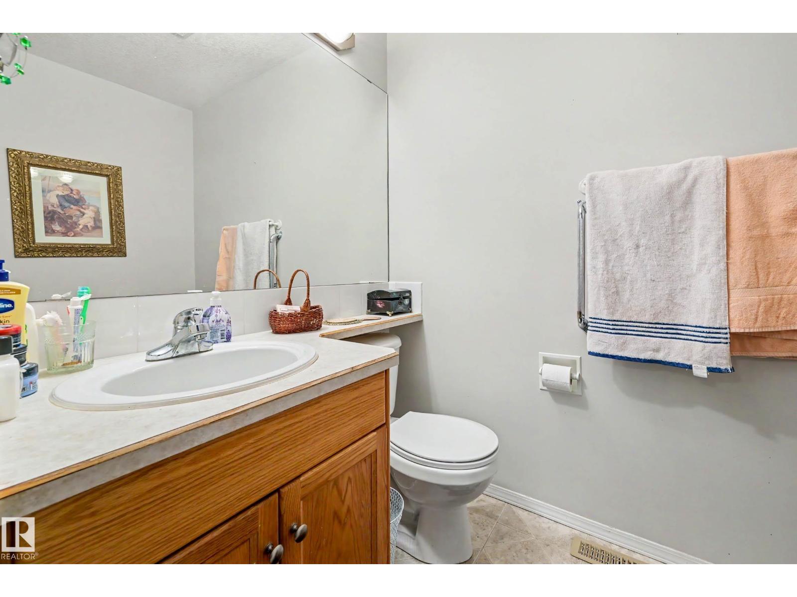#206 7000 Northview Dr Property Photo 17