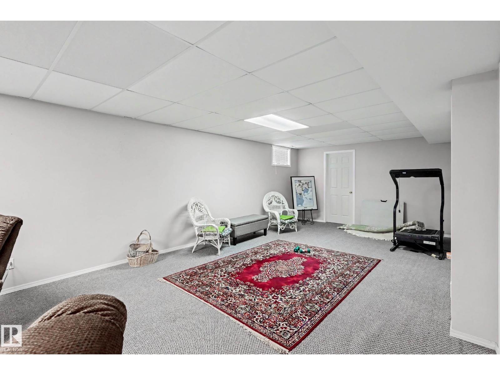 #206 7000 Northview Dr Property Photo 27