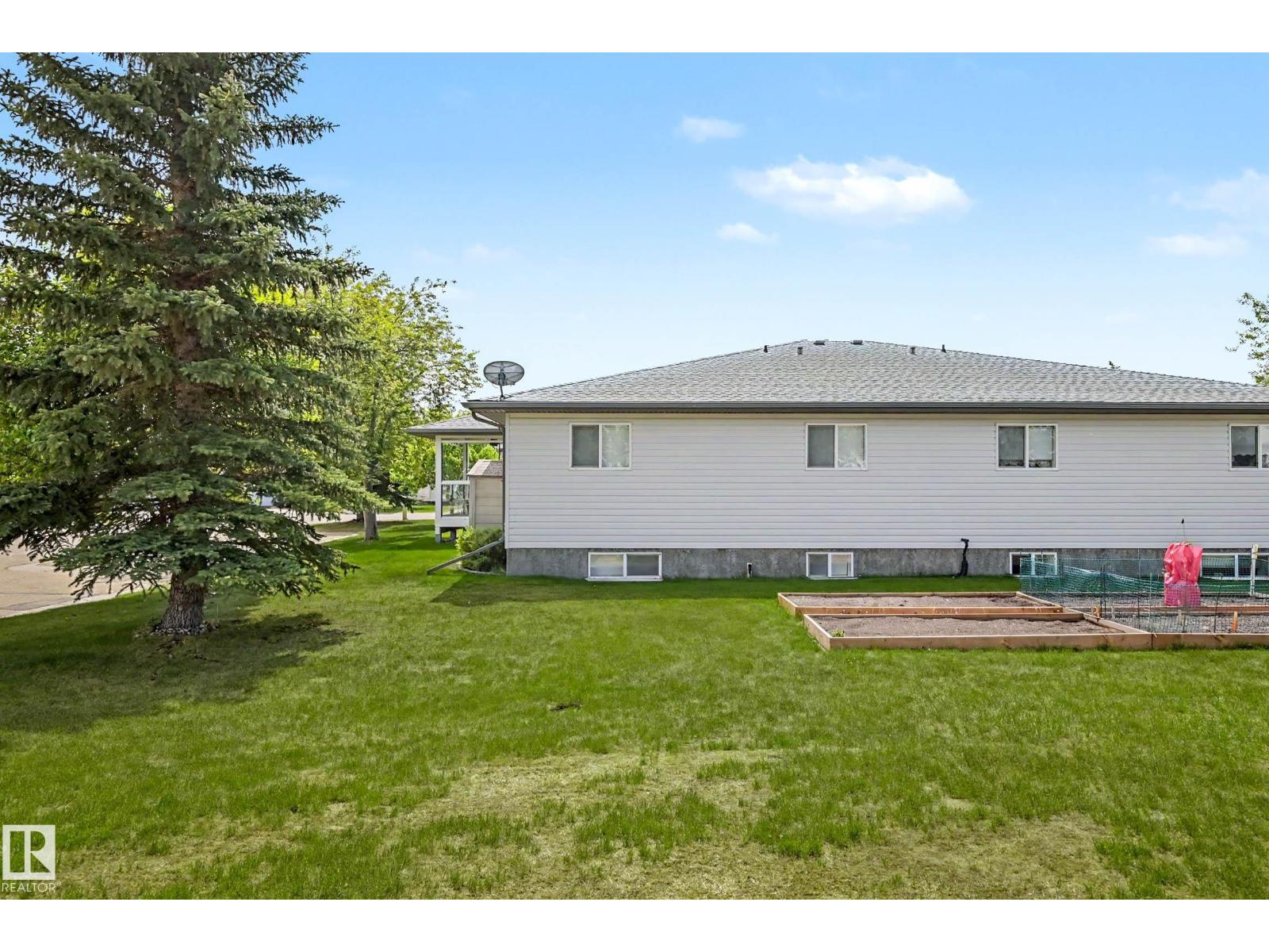 #206 7000 Northview Dr Property Photo 38