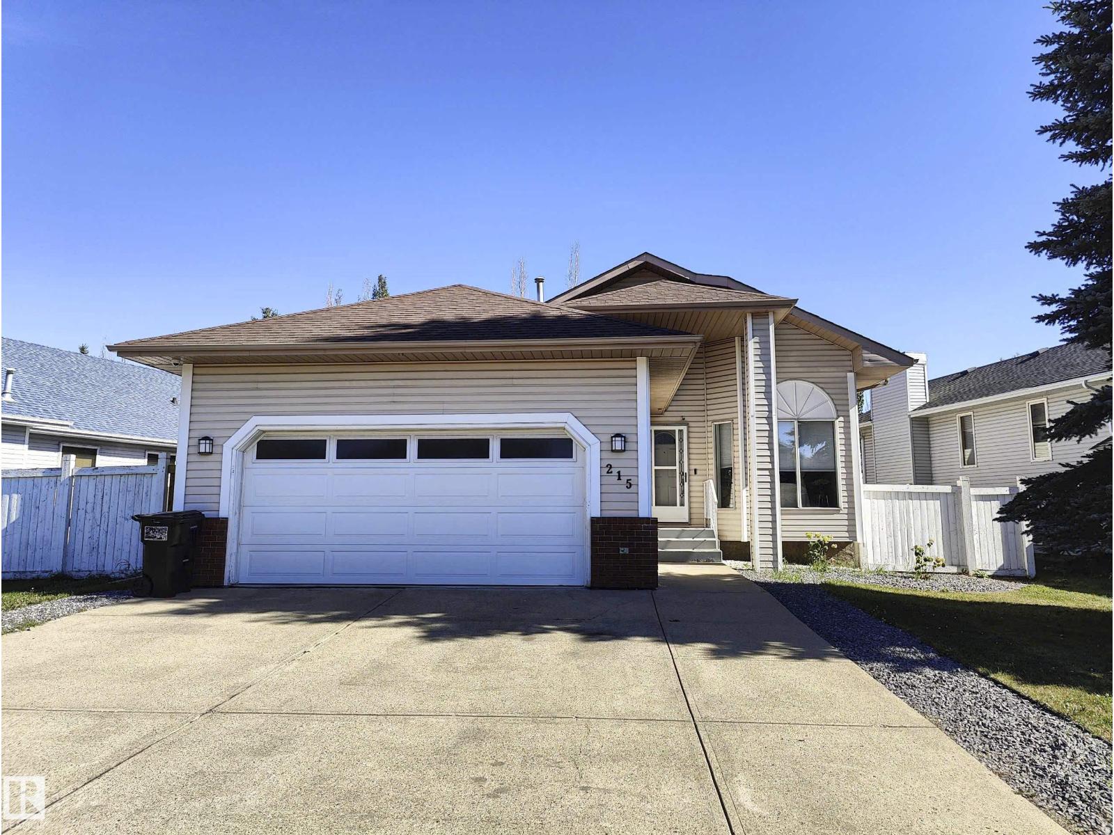 215 Peter Cl Nw Property Photo 1