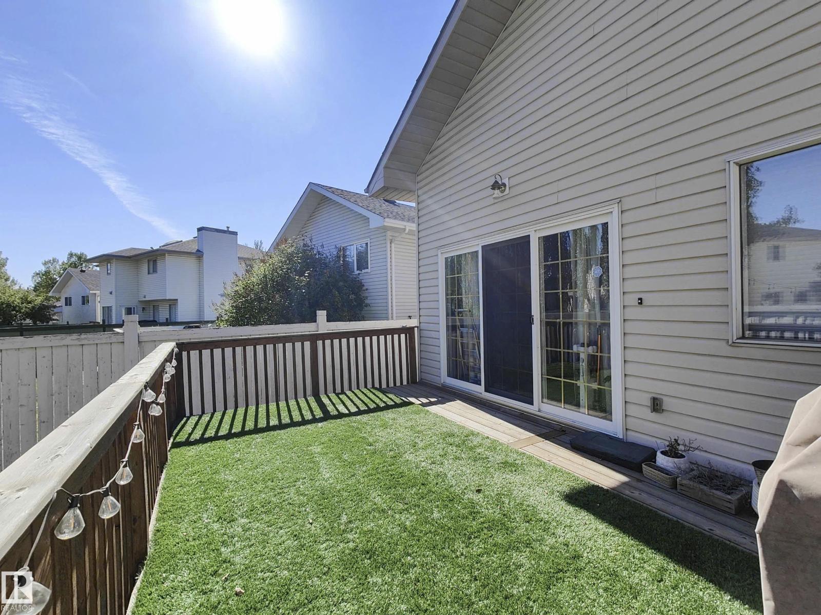 215 Peter Cl Nw Property Photo 47