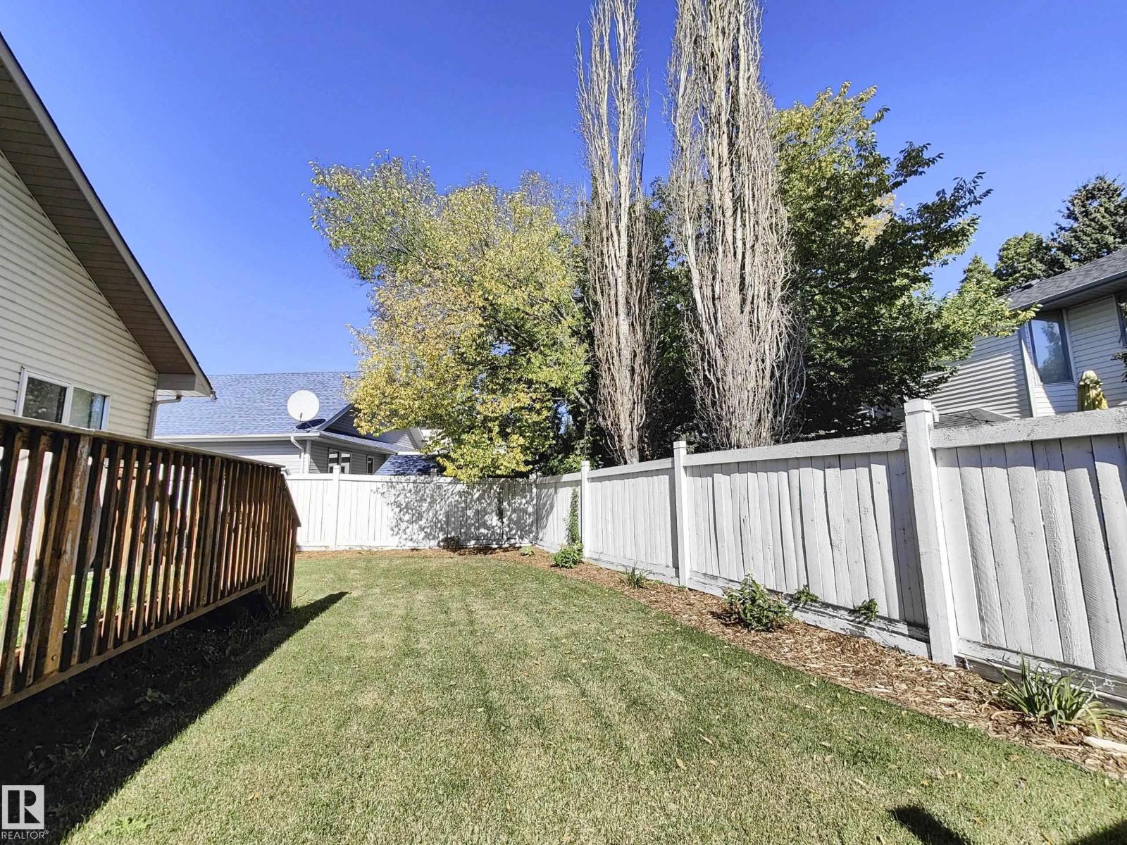 215 Peter Cl Nw Property Photo 53