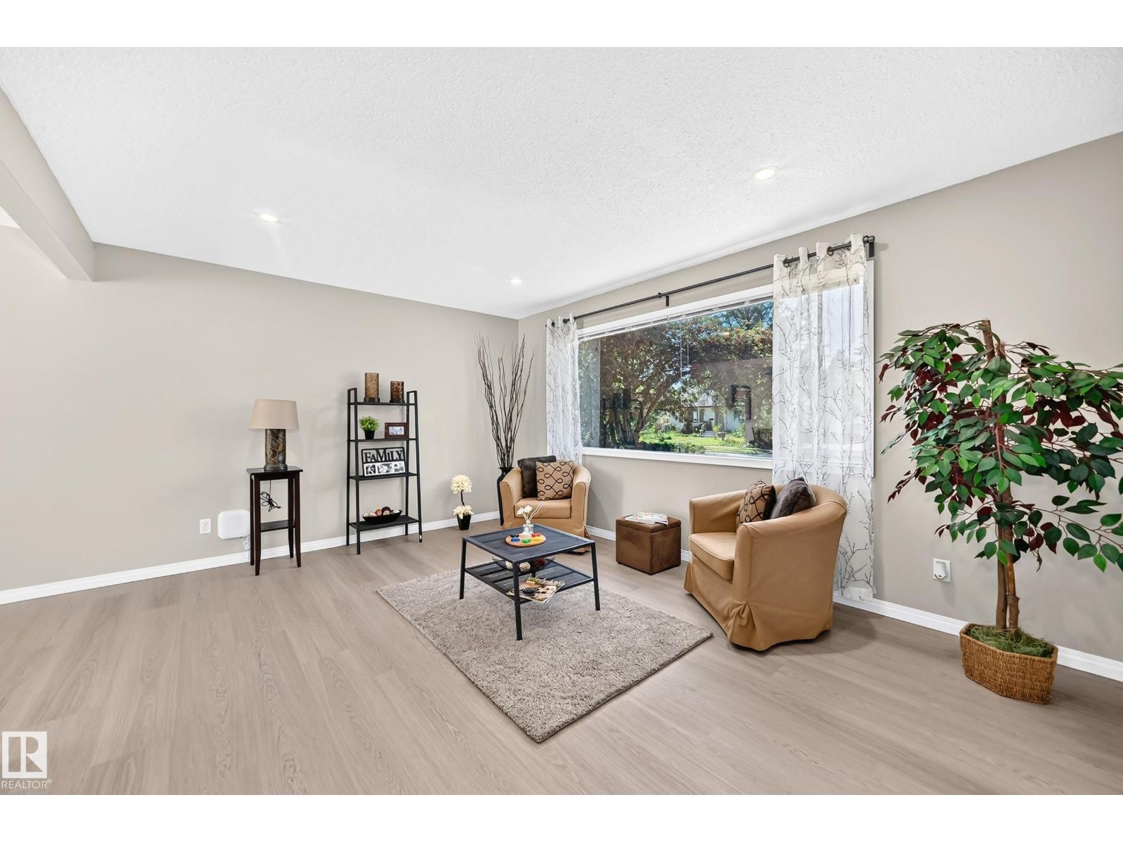 3 Grantham Pl Property Photo 13