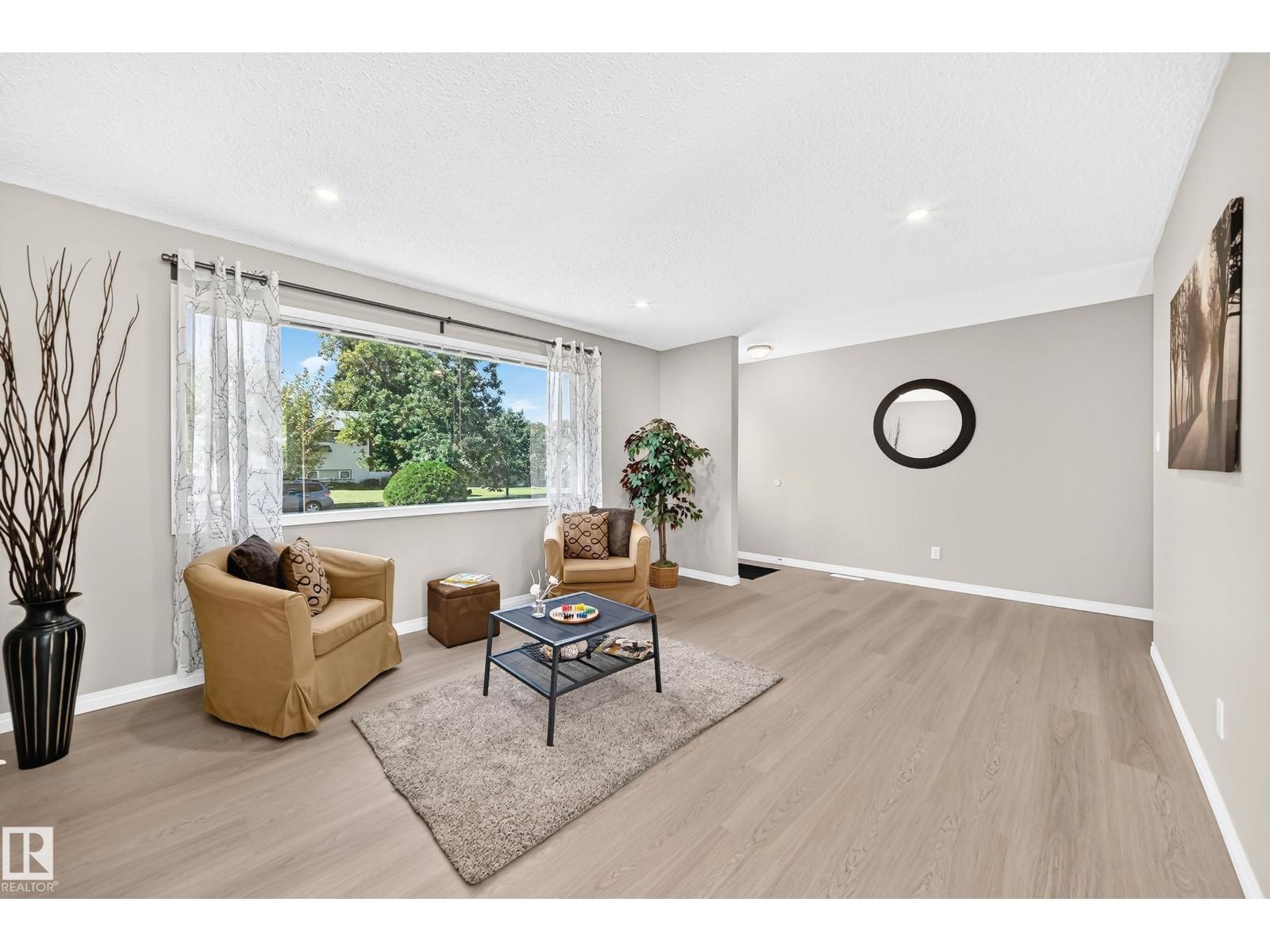 3 Grantham Pl Property Photo 15