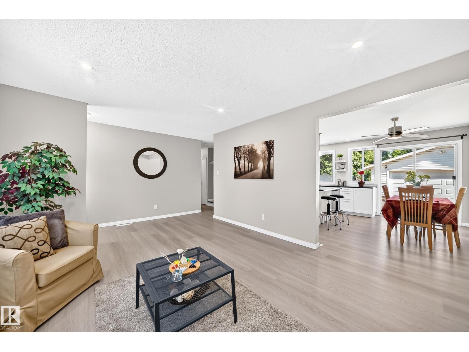 3 Grantham Pl Property Photo 16