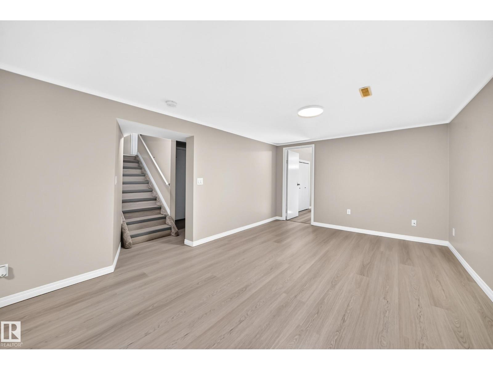 3 Grantham Pl Property Photo 35