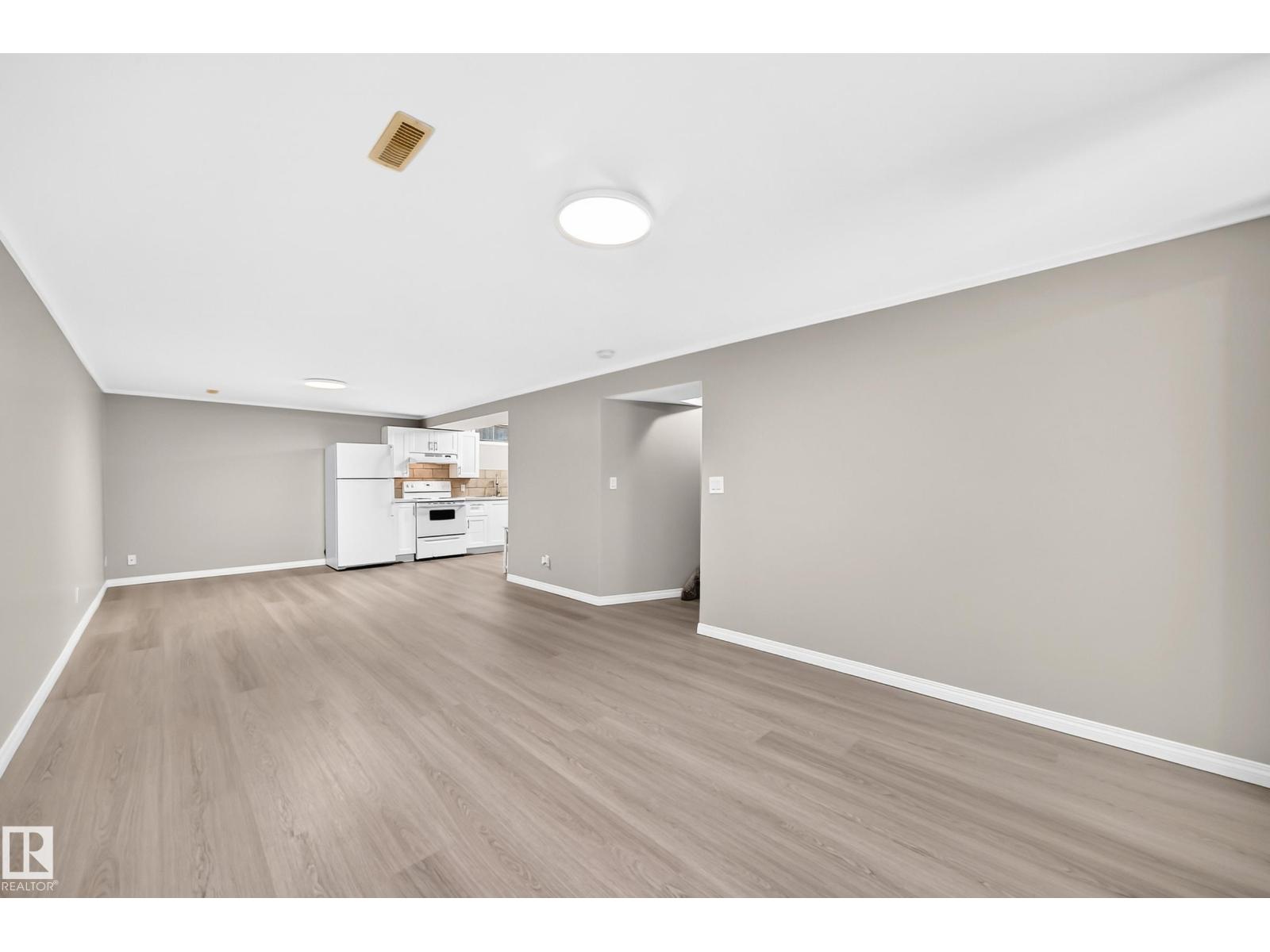 3 Grantham Pl Property Photo 36
