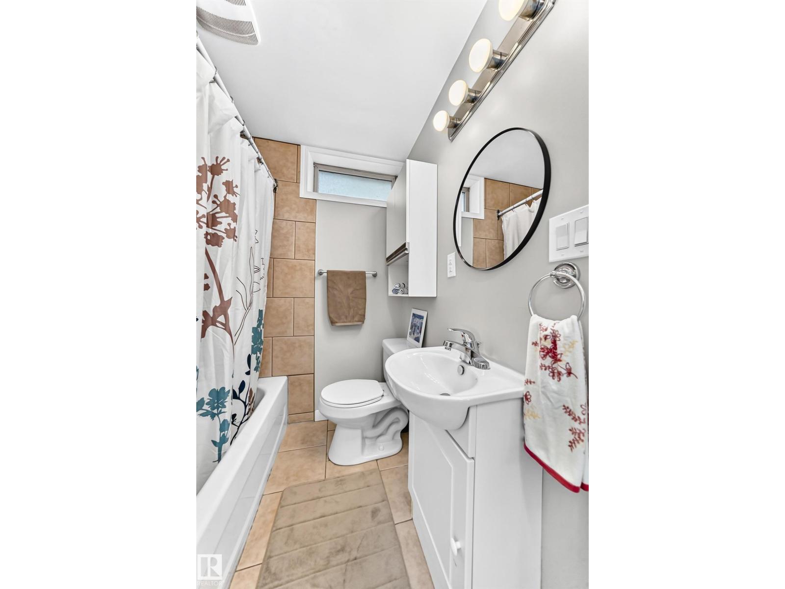 3 Grantham Pl Property Photo 42