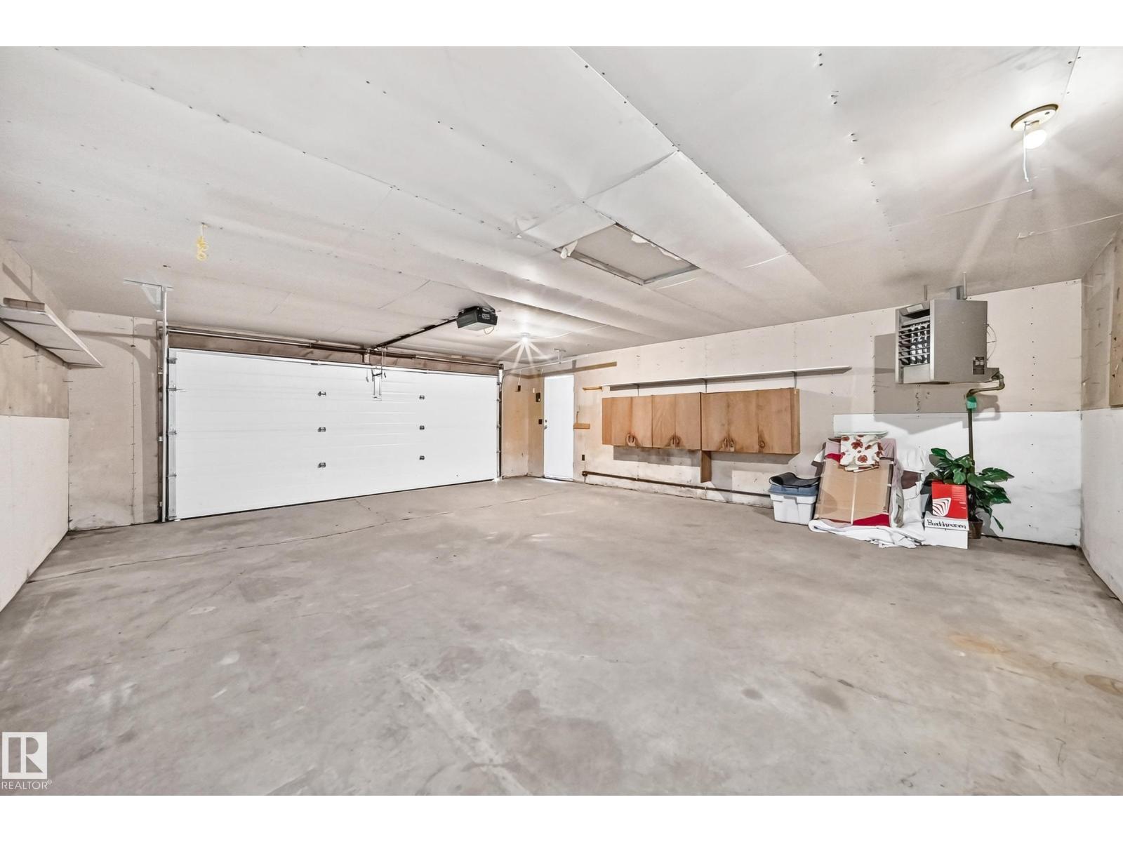 3 Grantham Pl Property Photo 45