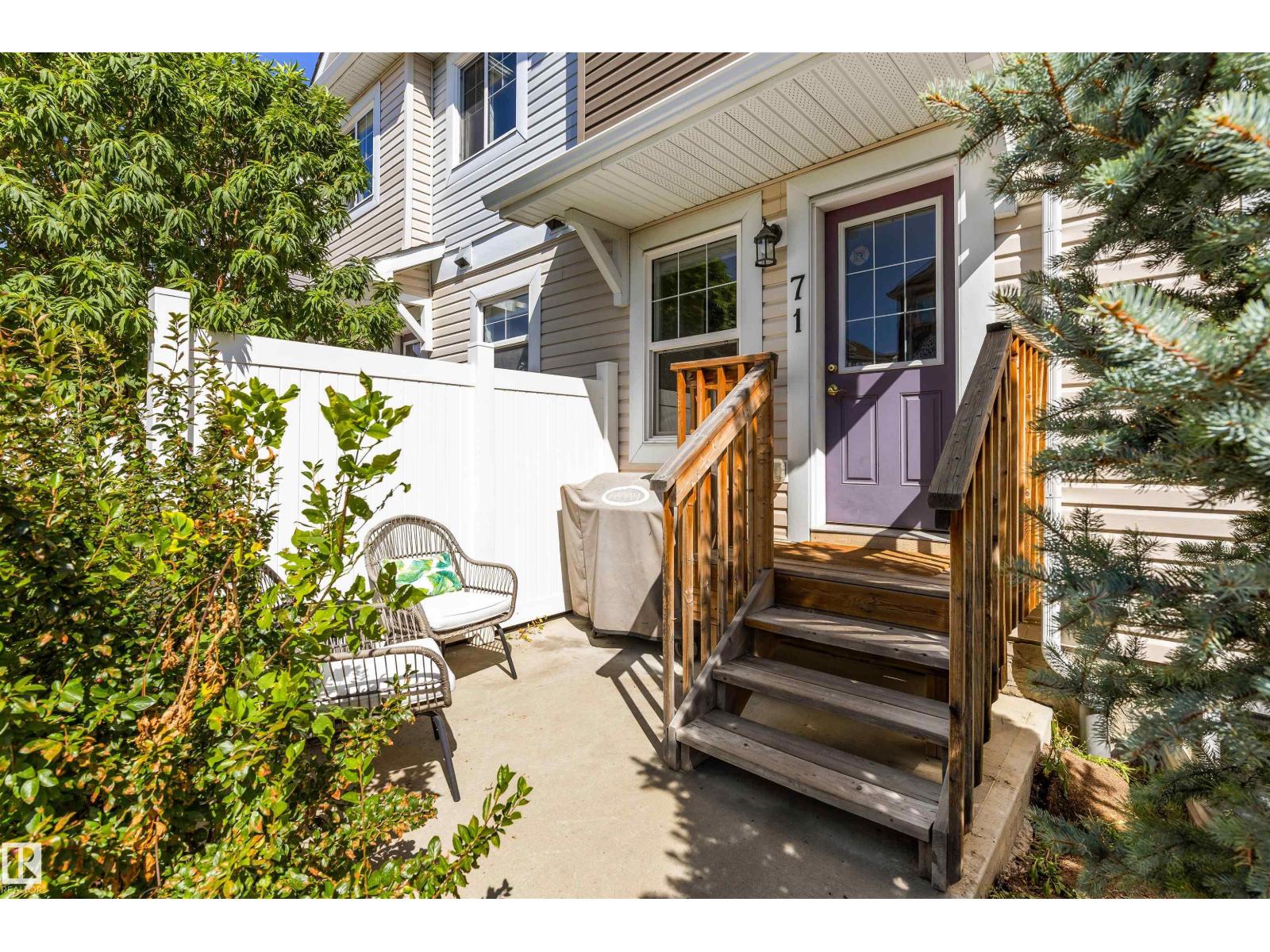 #71 330 BULYEA RD NW Property Photo 1