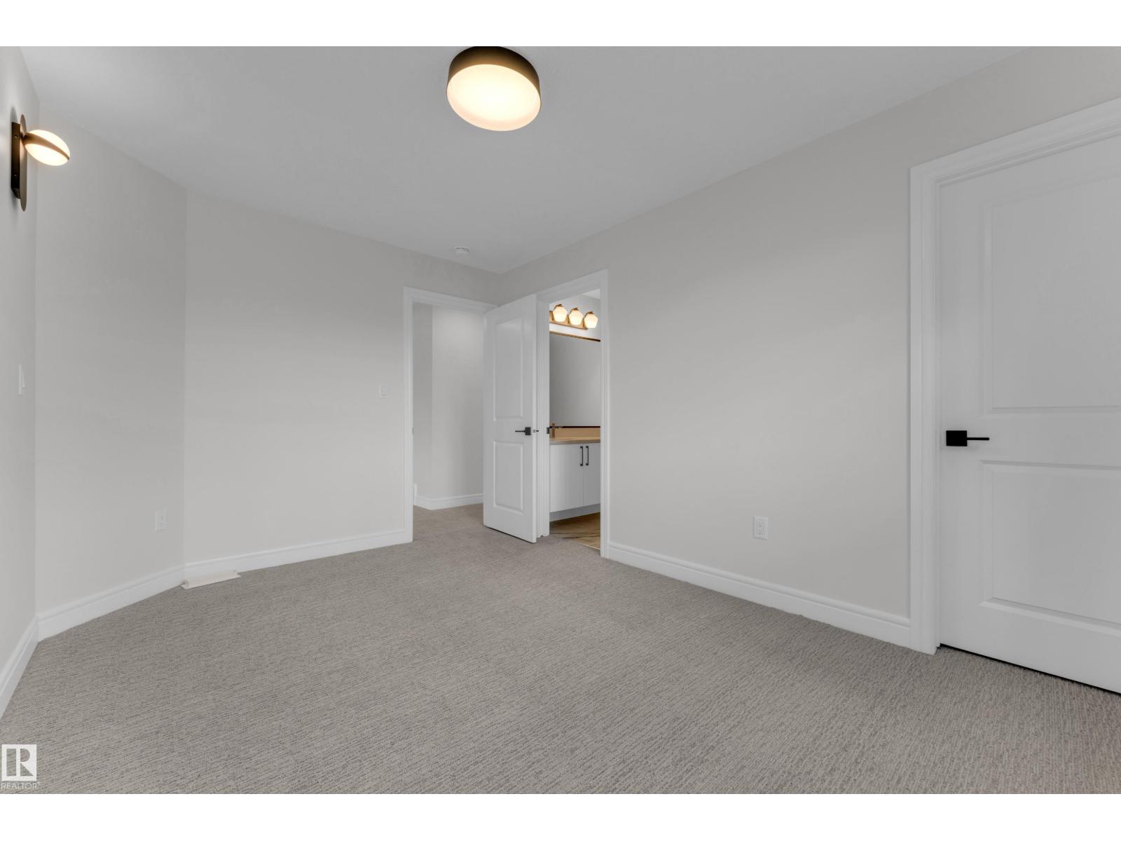 2824 194 St Nw Property Photo 23