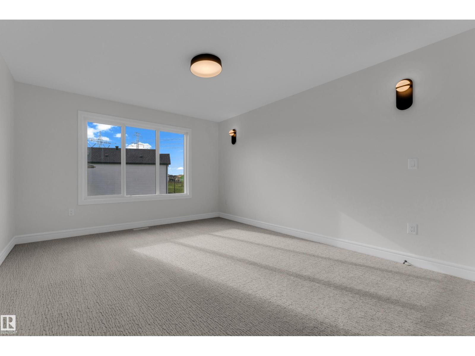 2824 194 St Nw Property Photo 31