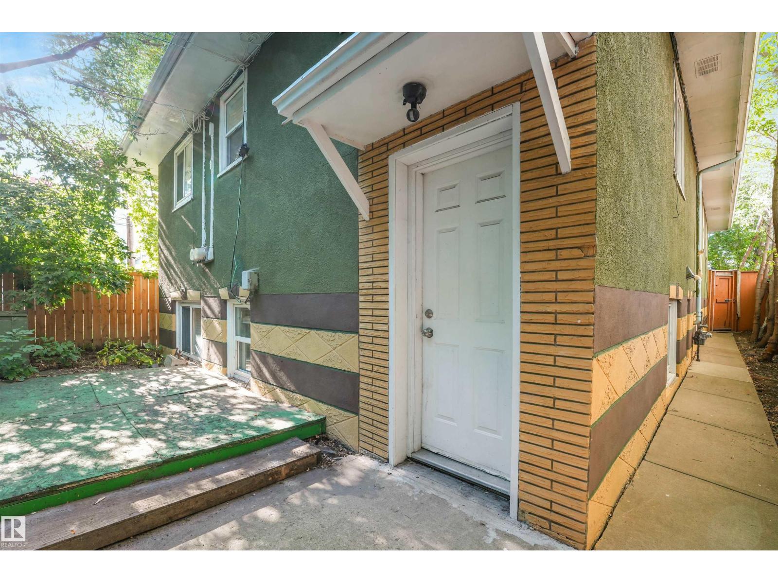9347 105 Av Nw Nw Property Photo 9
