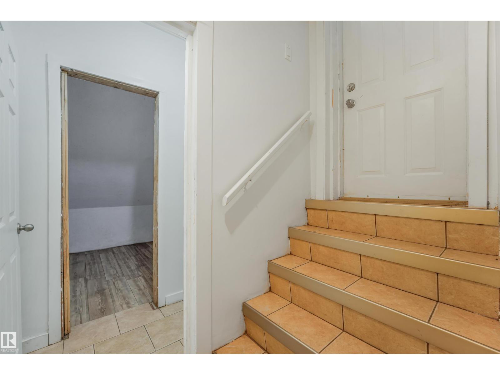 9347 105 Av Nw Nw Property Photo 52