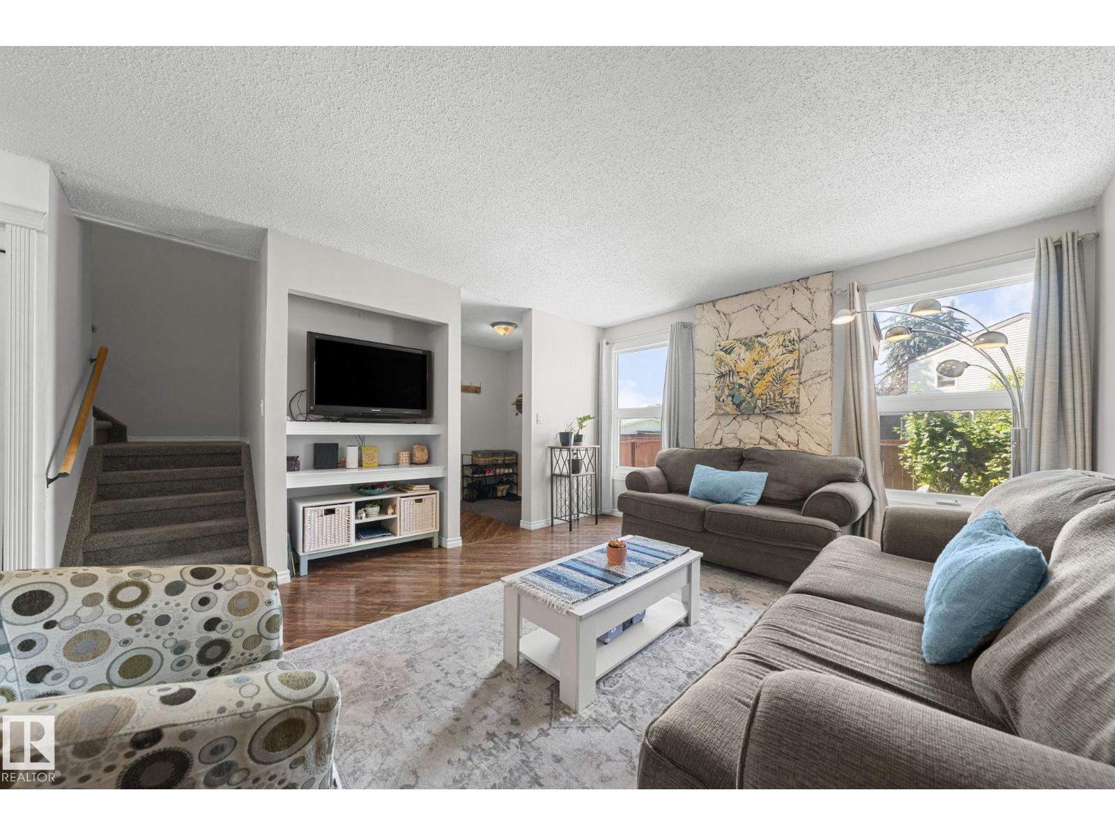 17123 109 St Nw Property Photo 10