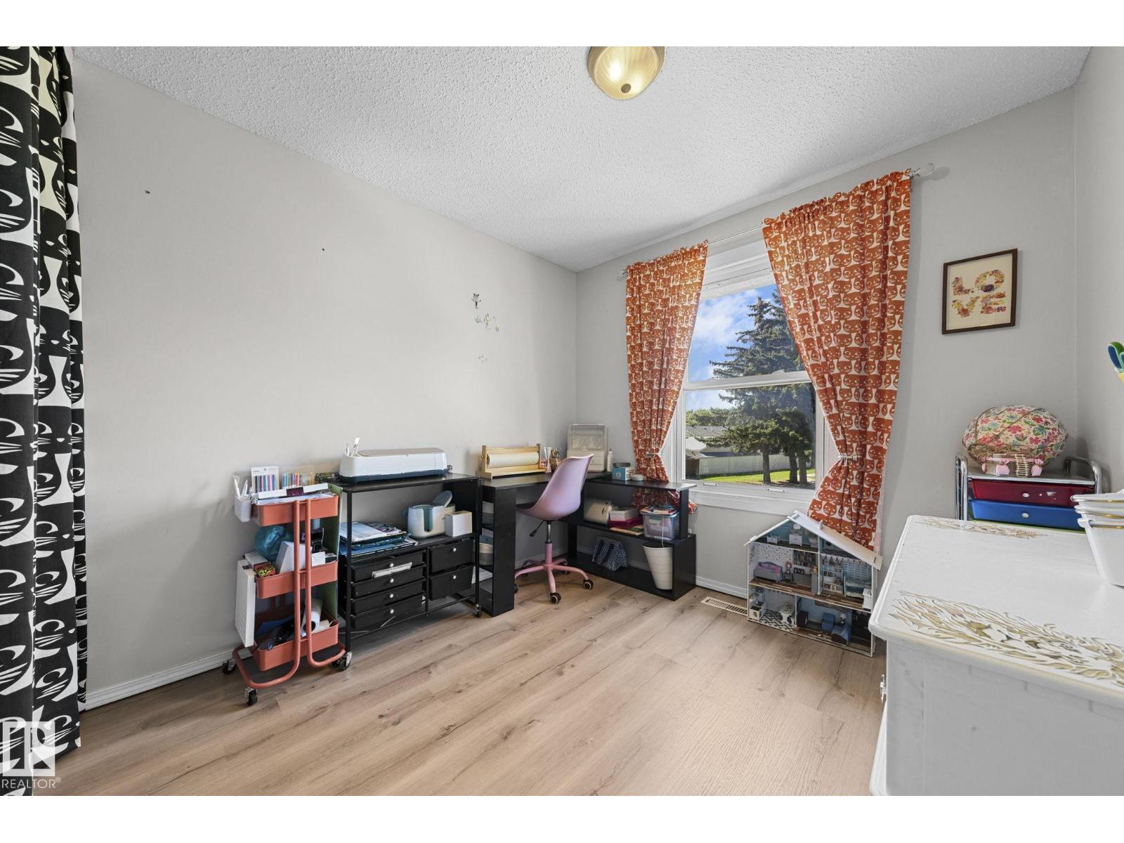 17123 109 St Nw Property Photo 19