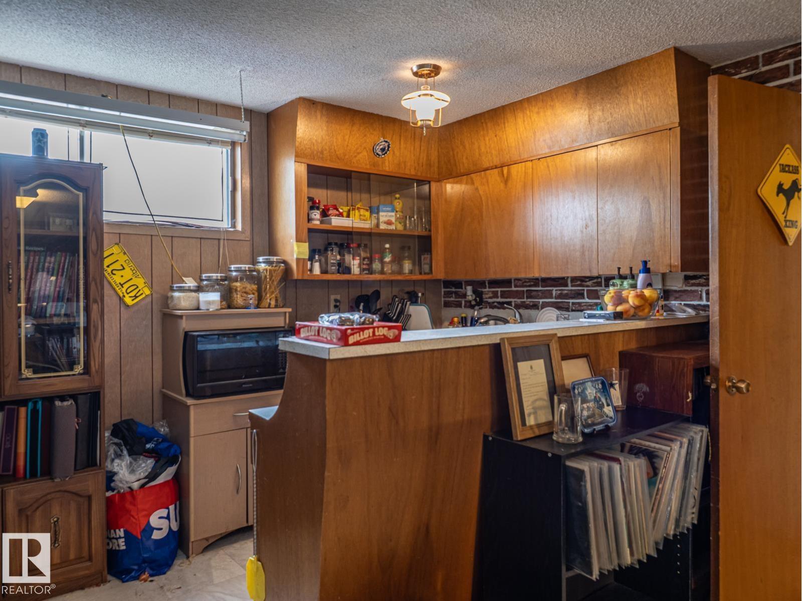 16706 80 Av Nw Property Photo 15
