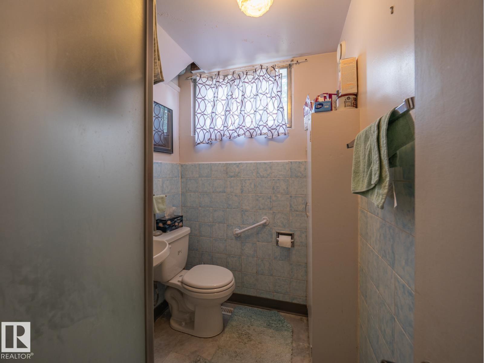 16706 80 Av Nw Property Photo 18