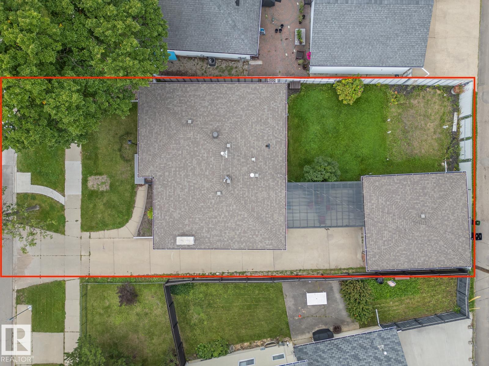 16706 80 Av Nw Property Photo 23
