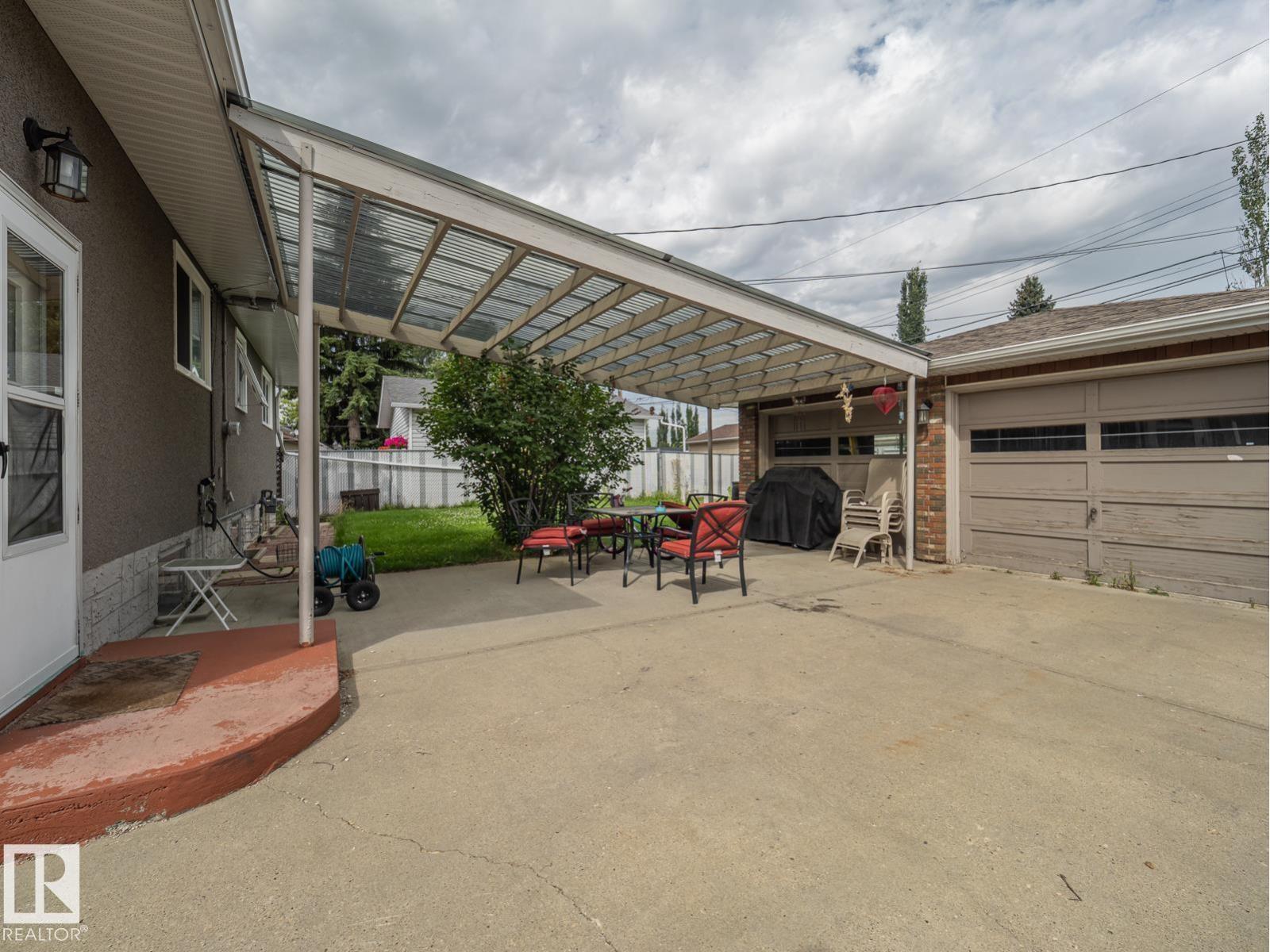 16706 80 Av Nw Property Photo 24