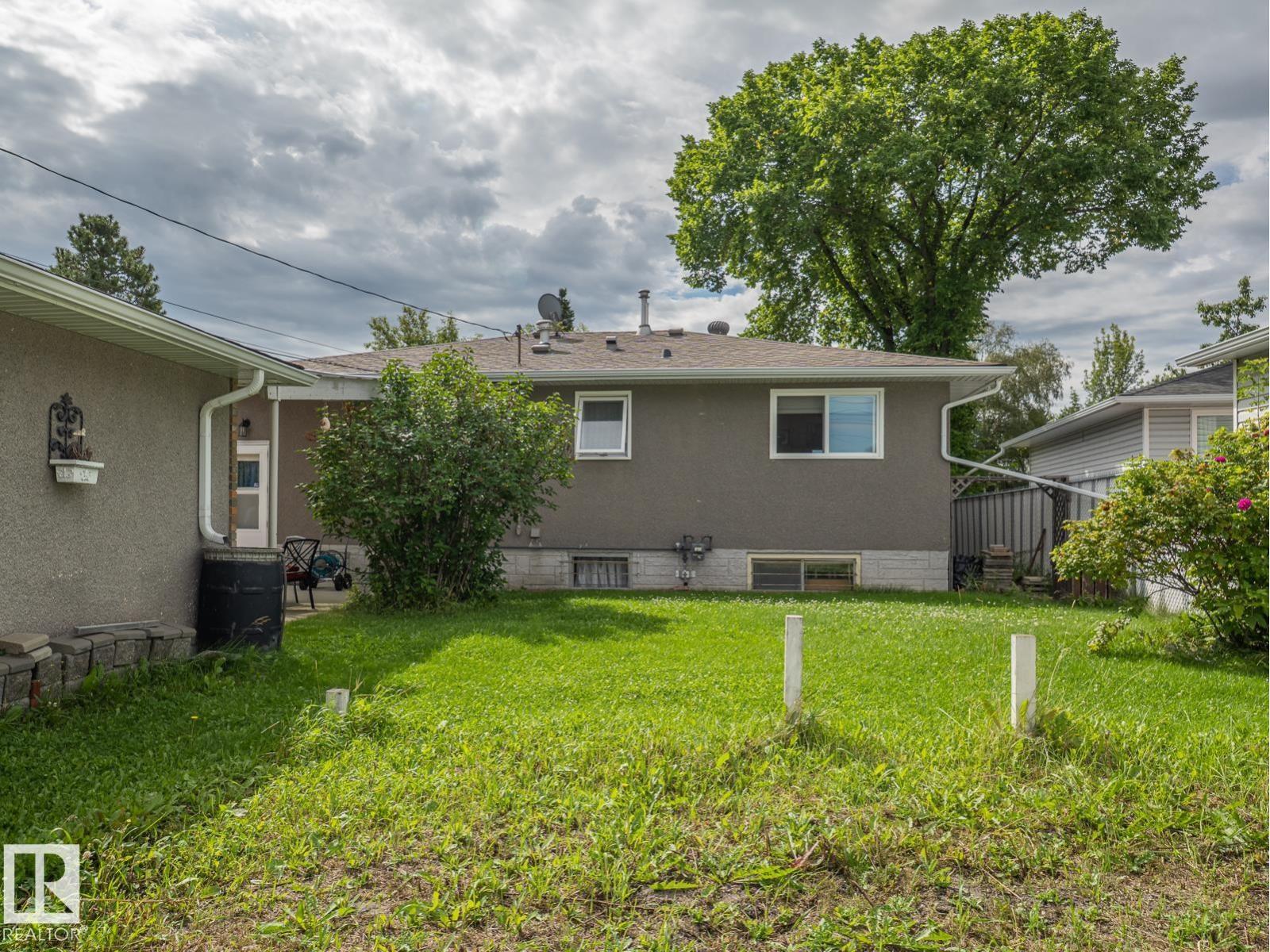 16706 80 Av Nw Property Photo 28