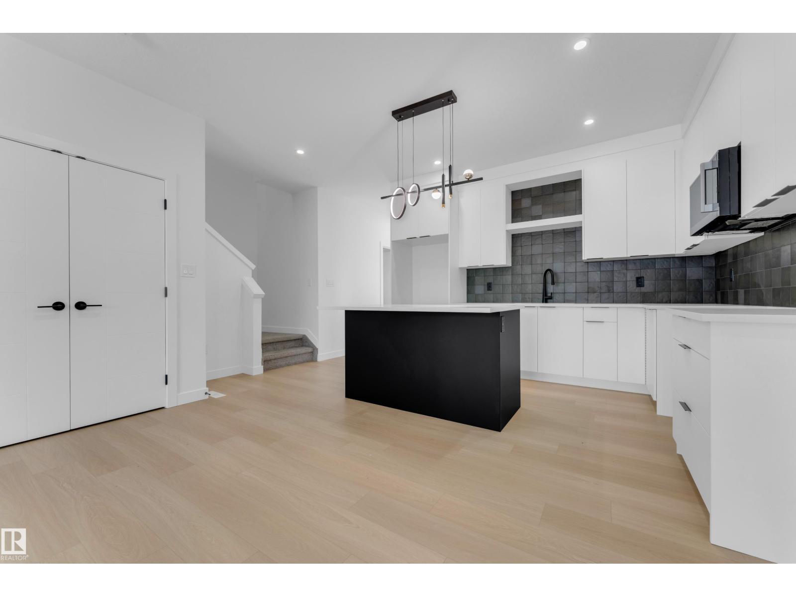 13011 186 Av Nw Property Photo 13