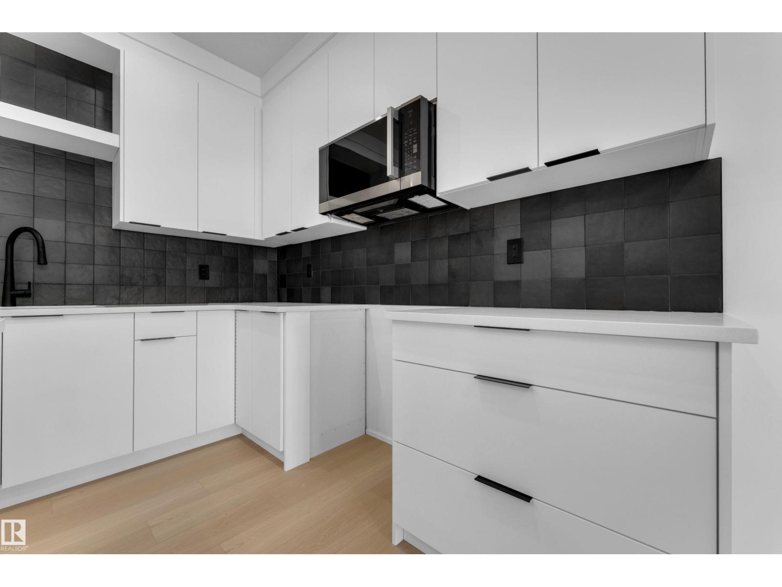 13011 186 Av Nw Property Photo 14