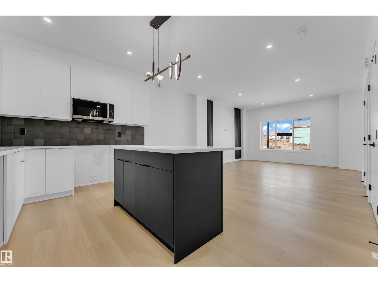 13011 186 Av Nw Property Photo 16