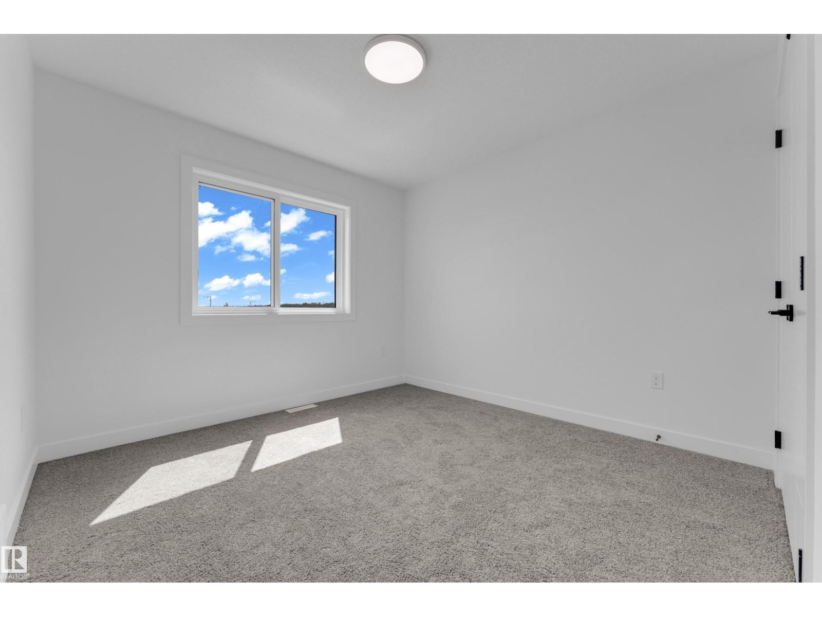 13011 186 Av Nw Property Photo 31
