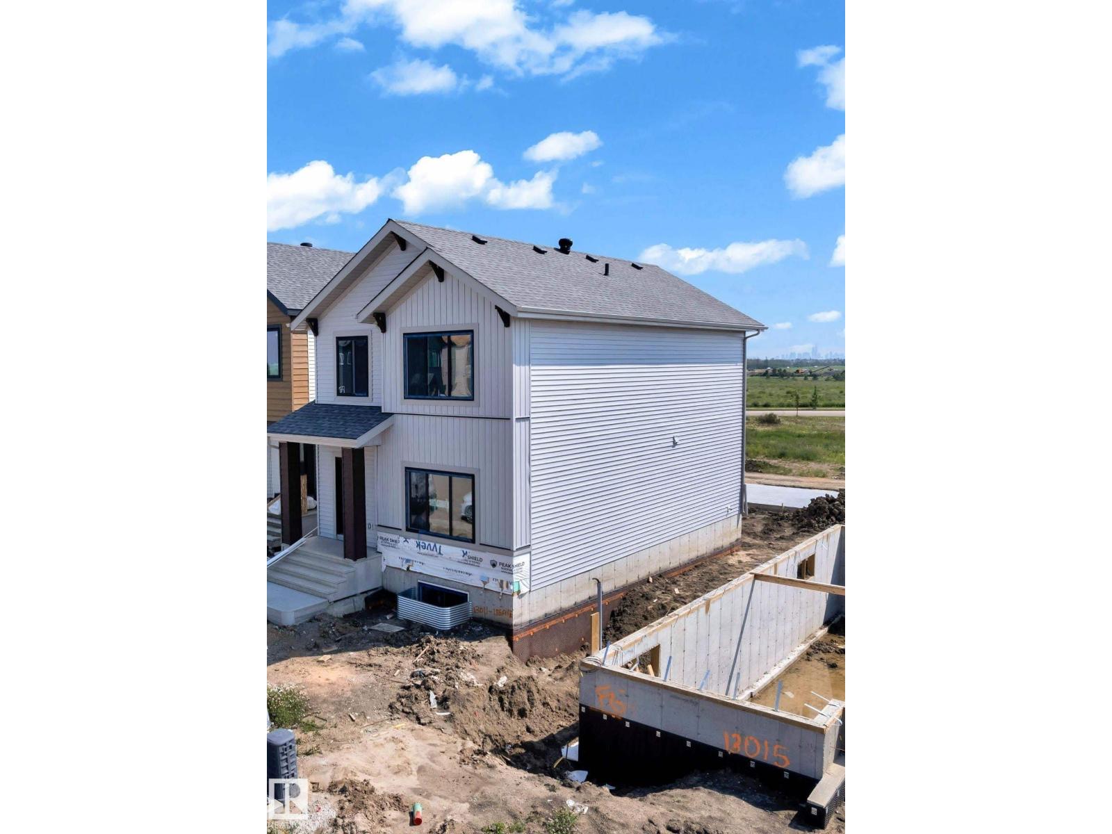 13011 186 Av Nw Property Photo 36