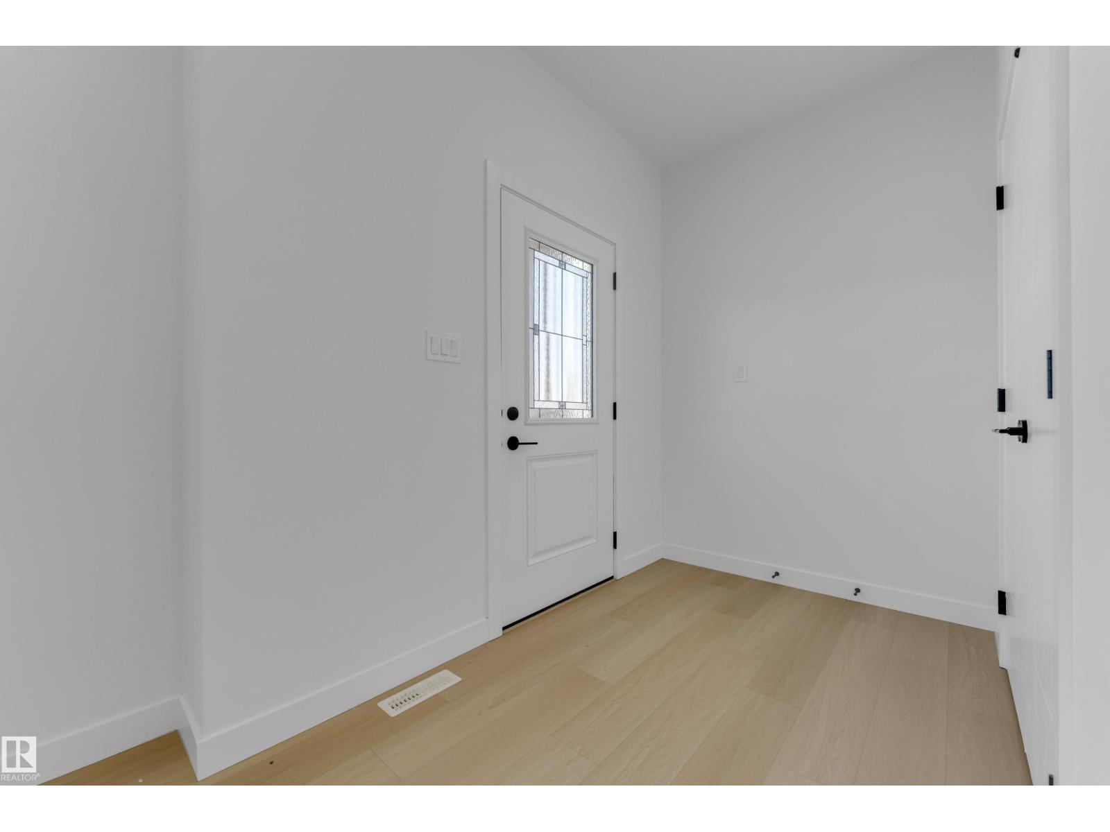 13011 186 Av Nw Property Photo 40