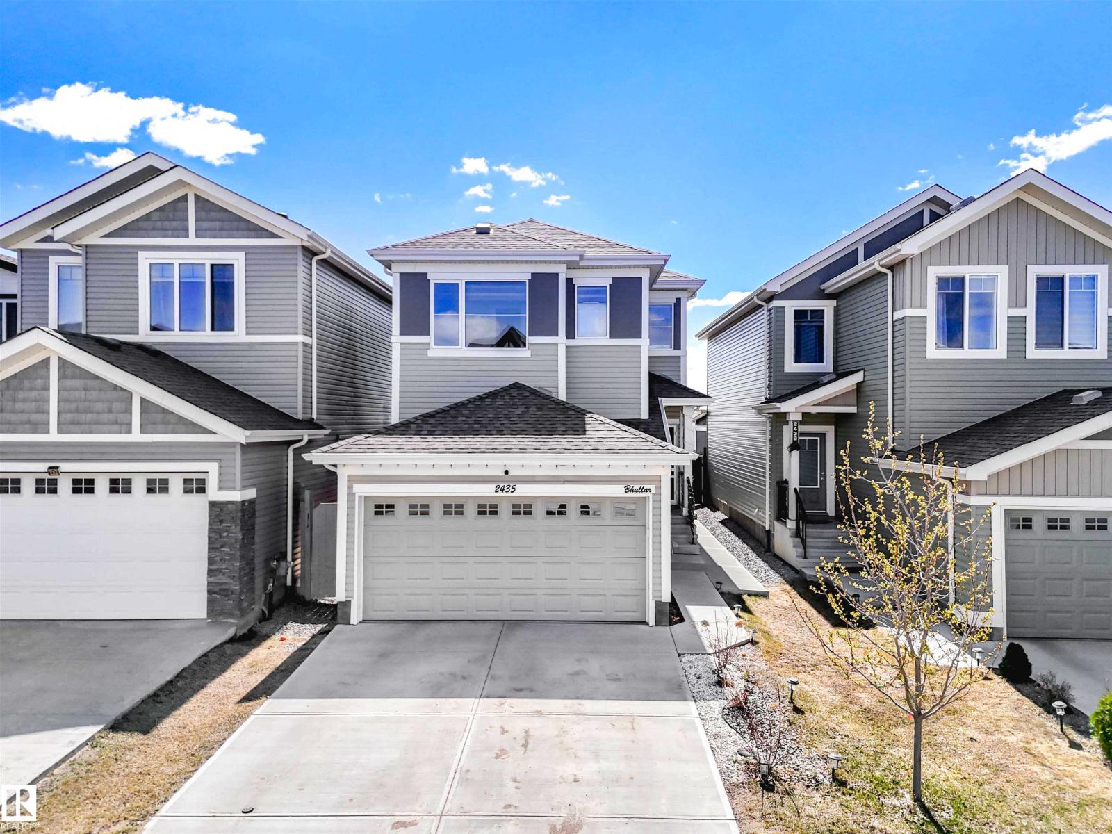 2435 12 Av Nw Property Photo 4