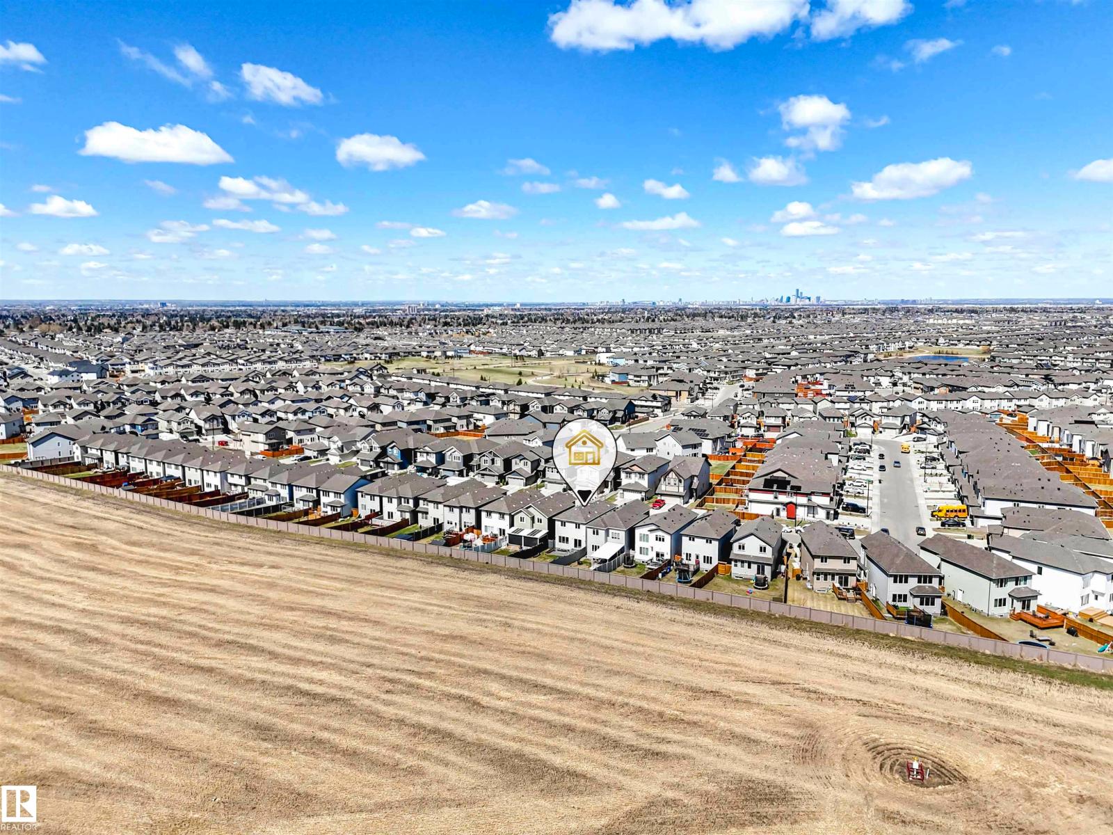 2435 12 Av Nw Property Photo 8