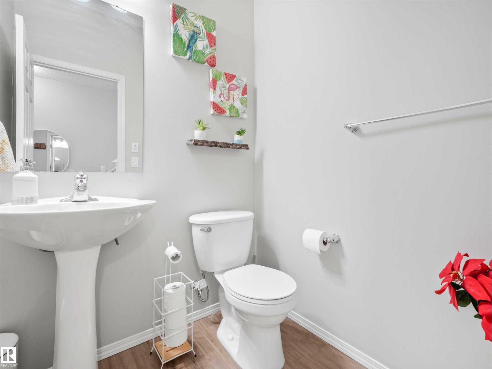 2435 12 Av Nw Property Photo 43
