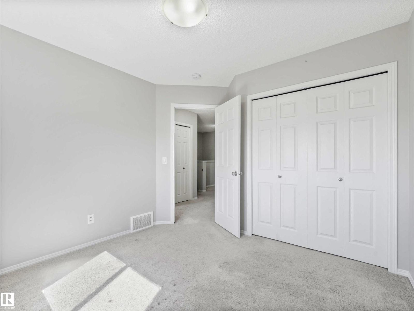 2435 12 Av Nw Property Photo 53