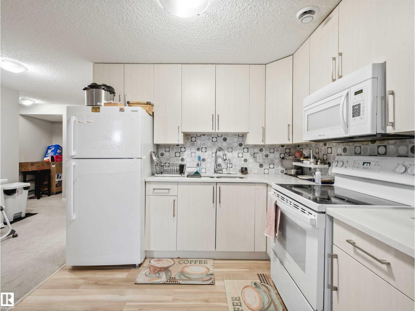 2435 12 Av Nw Property Photo 68