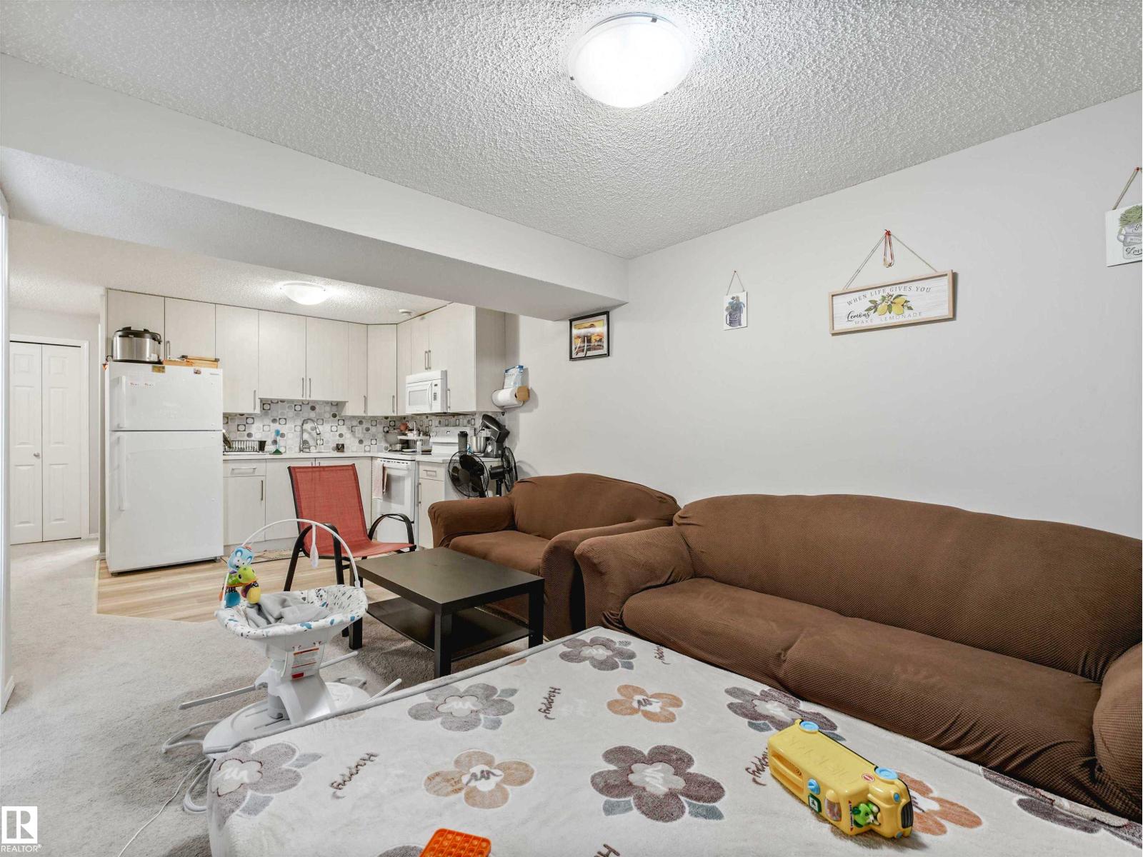 2435 12 Av Nw Property Photo 70